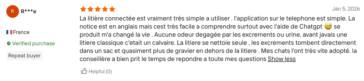 5-star review from a France repeat buyer describing how the connected cat litter box is easy to use and odor-free