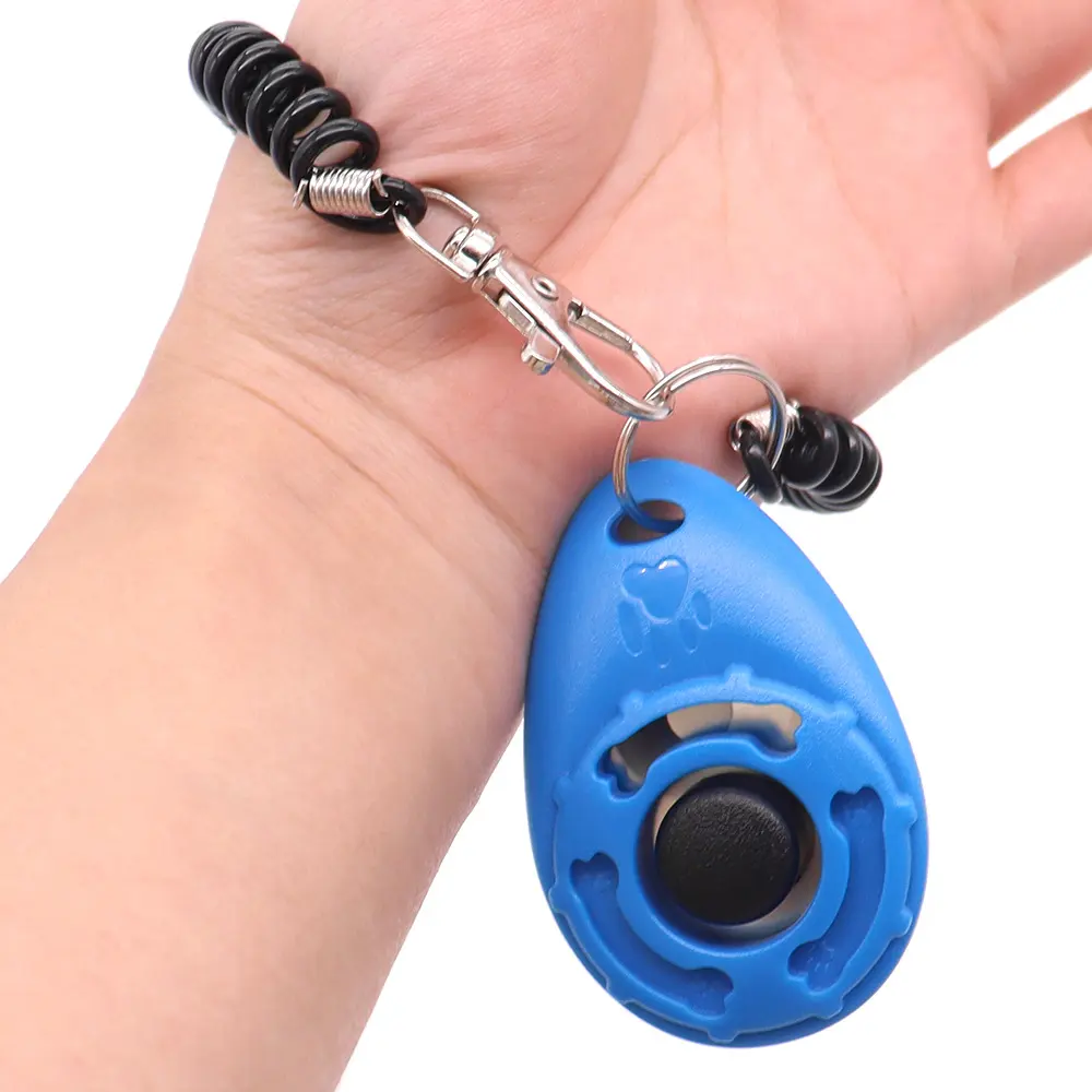 High Quality Small Dog Training Supplies PET Training Clicker Wrist Strap Custom SAP for Wholesale & OEM Programs detail